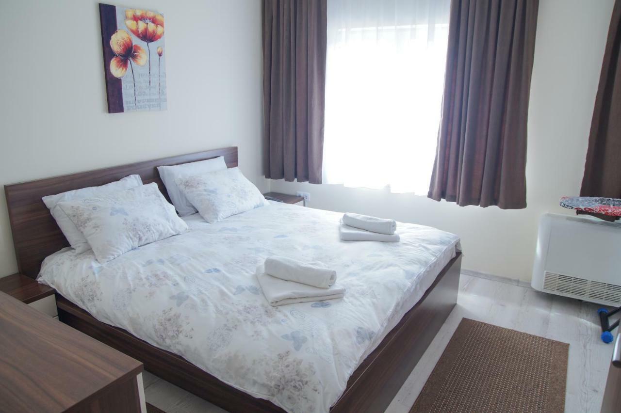 Prenociste Park Bed & Breakfast Modrica Екстериор снимка